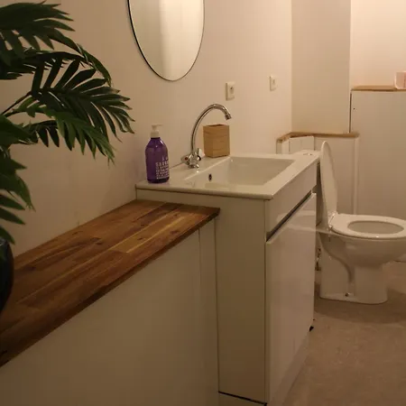 Belle Independante 31 M2 Bed & Breakfast Voreppe